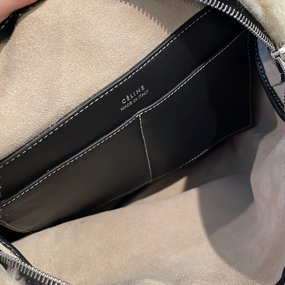 [SOLD] Celine Shearling Soft Cube Bag Cream Beige w. Black Leather White Stitch - Picture 8 of 15